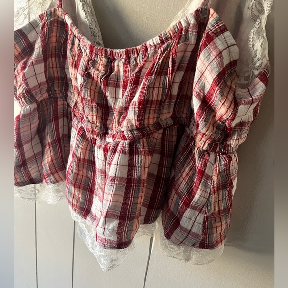 American Eagle Outfitters Red and White Plaid Cami with Lace - Picture 9 of 9